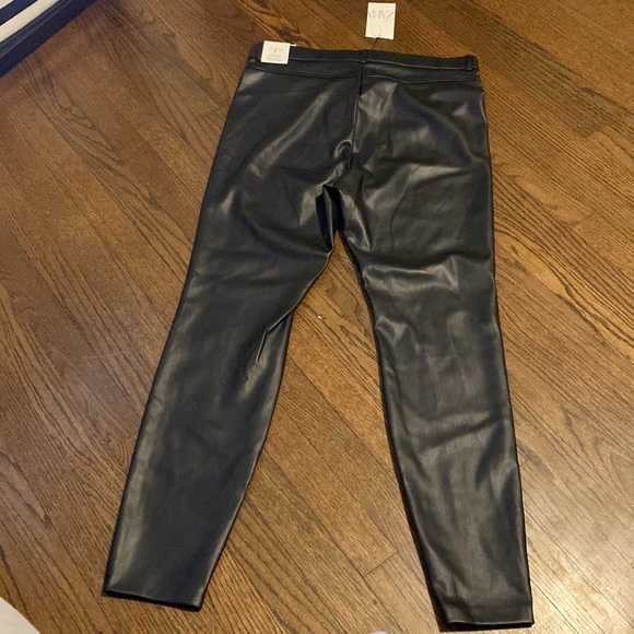 NWT Zara Faux Leather Leggings with Zipper Slits at Ankles - Picture 6 of 11